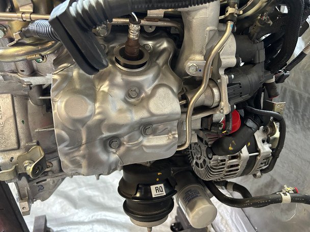 2023-2024 Nissan Z 3.0l VR30DDTT Engine Long Block w/ Turbochargers / Automatic / 21K NZ002 - Image 4