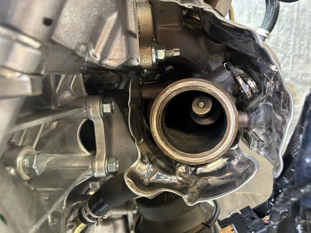 2023-2024 Nissan Z 3.0l VR30DDTT Engine Long Block w/ Turbochargers / Automatic / 21K NZ002 - Image 5