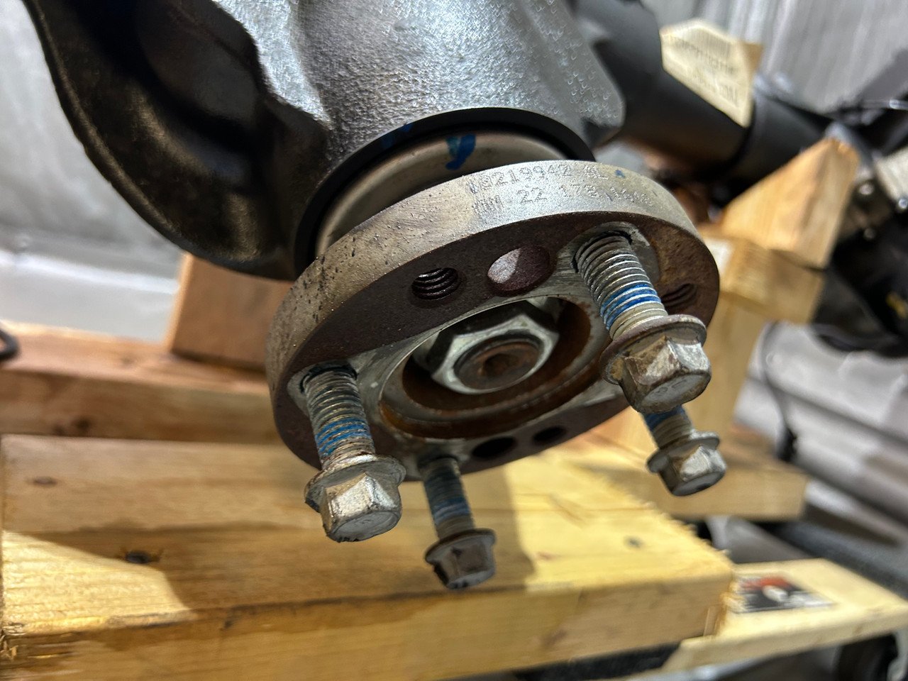 2020-2024 Jeep Gladiator JT Dana M210 Wide Track Front Axle Assembly / 4.10 / 68376929AJ / 28K JT003 - Image 15