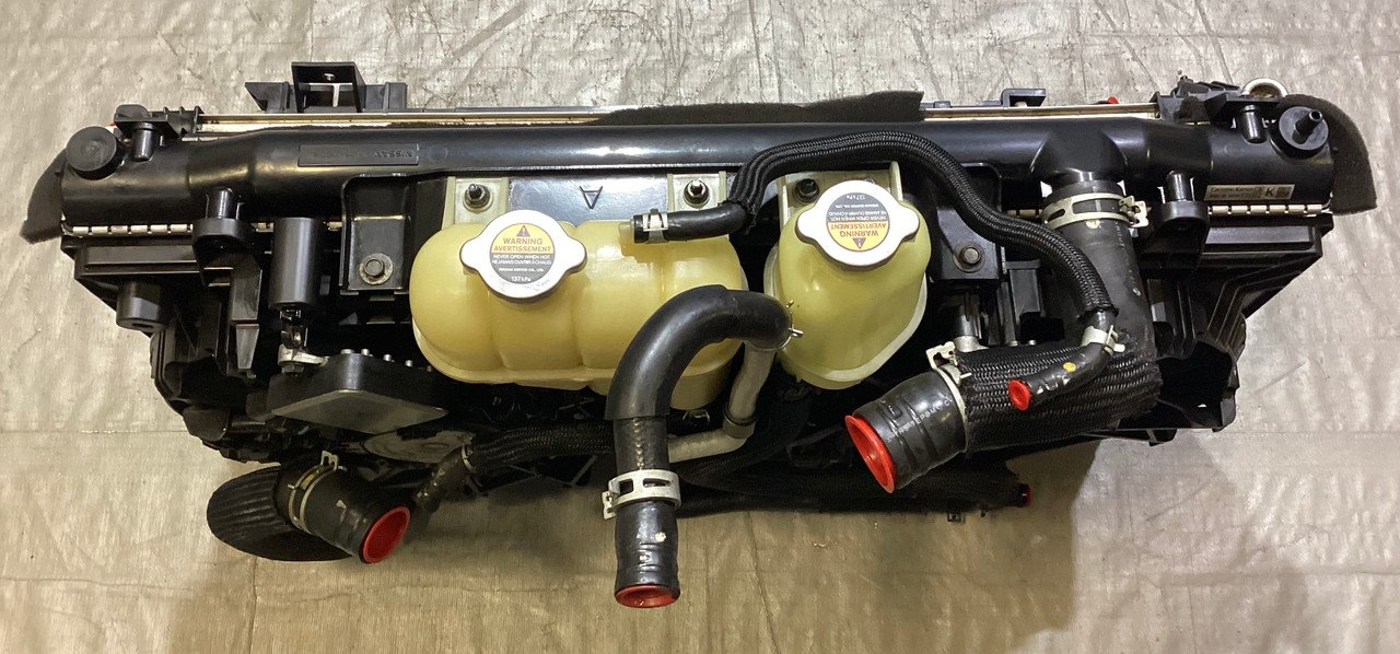 2017-2019 Infiniti Q60S Red Sport 400 OEM Radiator w/ Cooling Fan / 75K IQ604 - Image 6