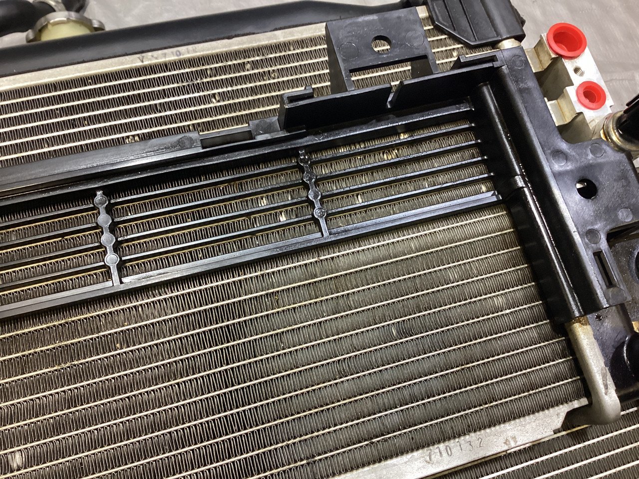 2017-2019 Infiniti Q60S Red Sport 400 OEM Radiator w/ Cooling Fan / 75K IQ604 - Image 15