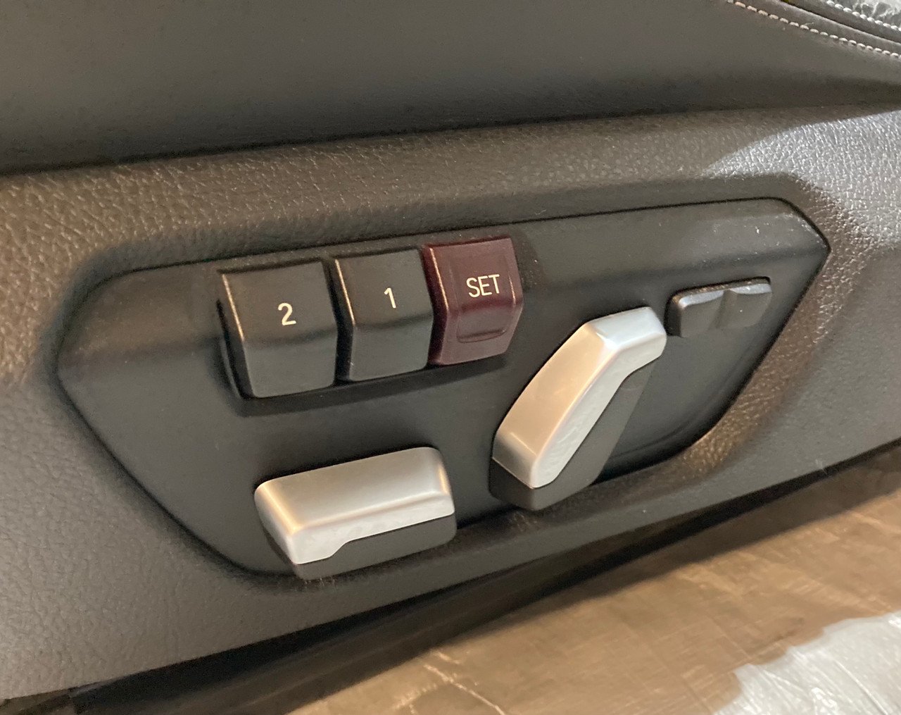 2015-2020 F82 BMW M4 Coupe Competition Package Black Merino Leather Front Seats / Heated / F8M04 - Image 5