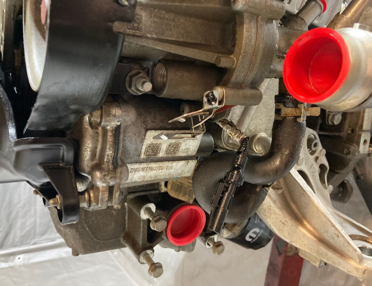 2017-2019 Alfa Romeo Giulia Q4 AWD 2.0l Engine Long Block / 45K AG004 - Image 3