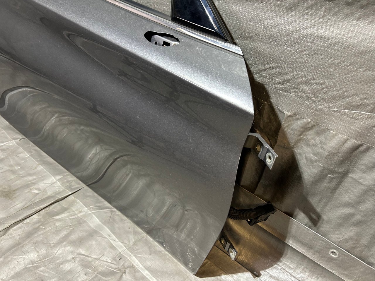 2017-2020 Infiniti Q60 Passenger Door Assembly / Graphite Shadow IQ605 - Image 7