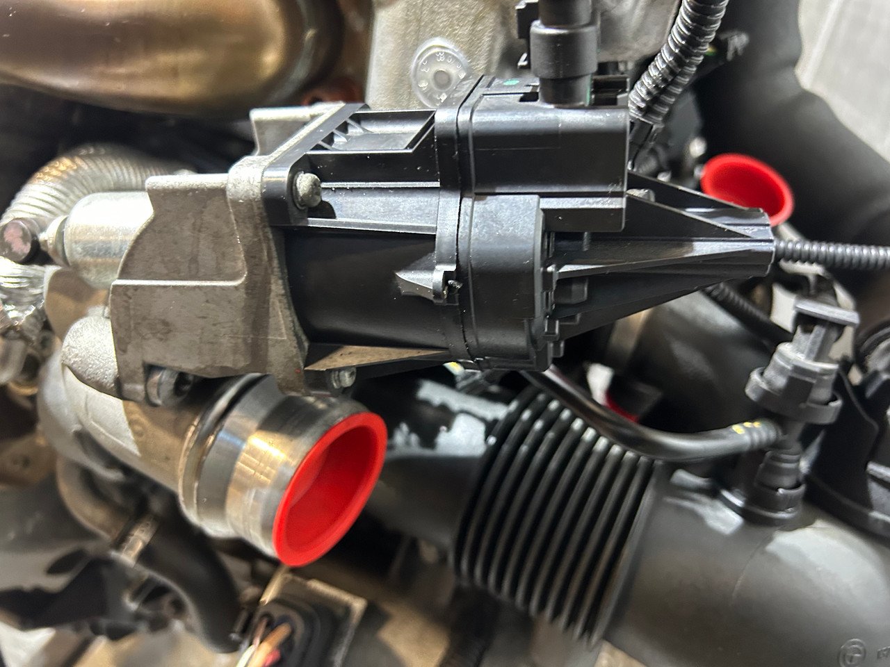 2012-2016 BMW E89 Z4 sDrive28i N20 2.0 Engine Long Block w/ Turbocharger / 82K Z4907 - Image 15