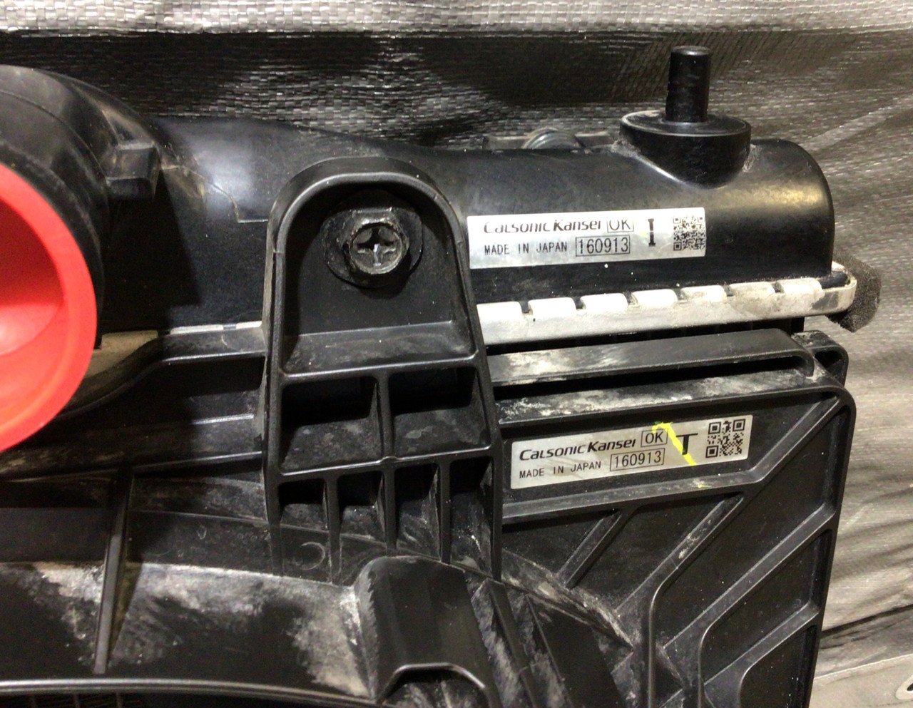 2017-2019 Infiniti Q60 Premium 3.0T Radiator w/ Cooling Fan / 63k / IQ601 - Image 3