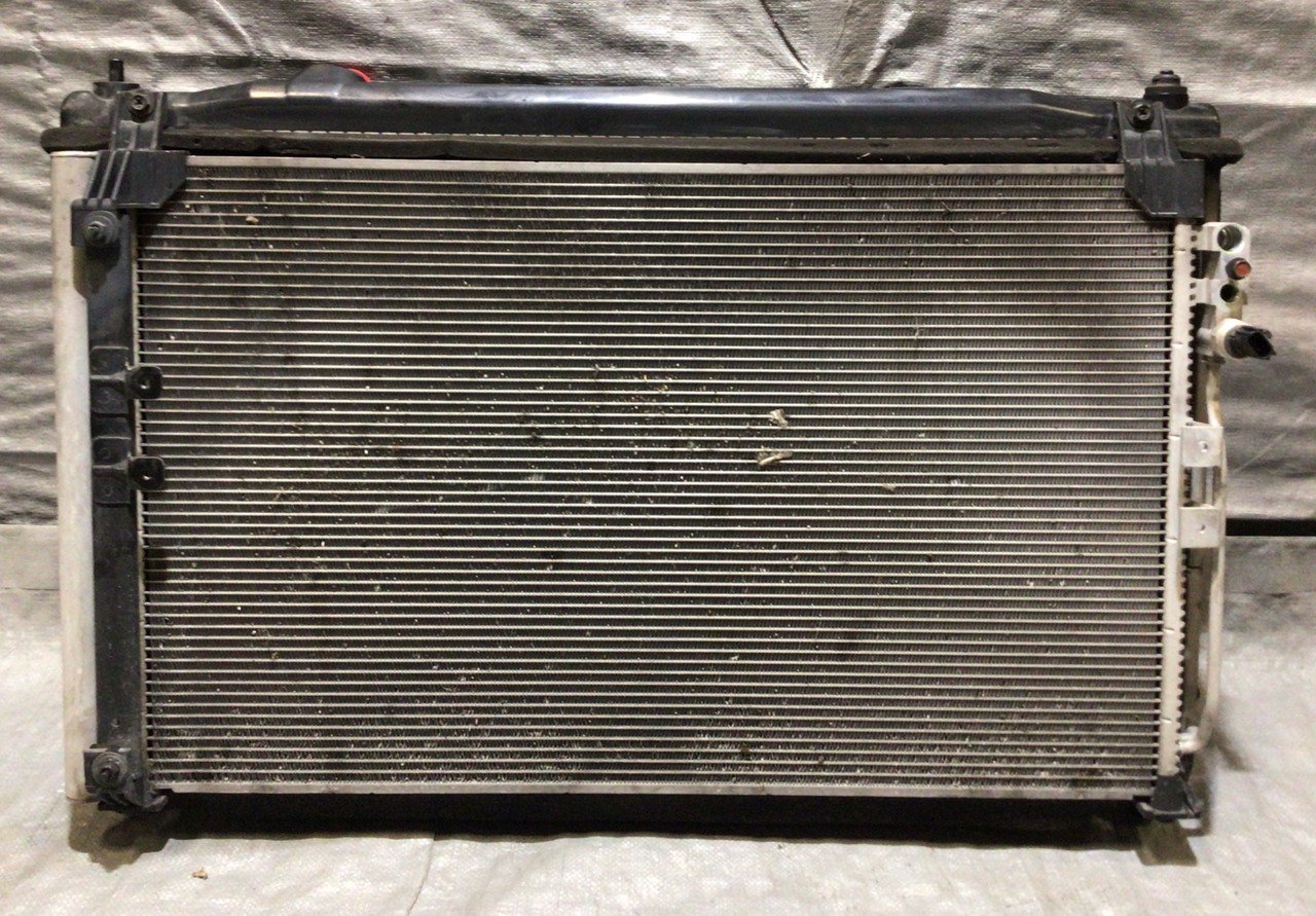 2017-2019 Infiniti Q60 Premium 3.0T Radiator w/ Cooling Fan / 63k / IQ601 - Image 4