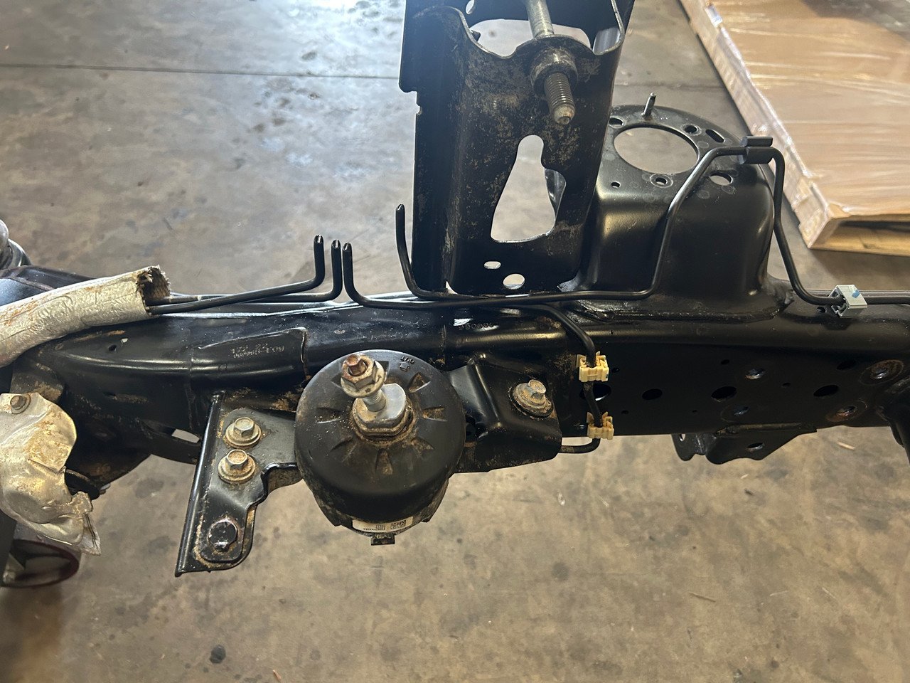 2020-2024 Jeep Gladiator JT Mojave Factory Reinforced Chassis Frame Rail Assembly / JT001 - Image 13