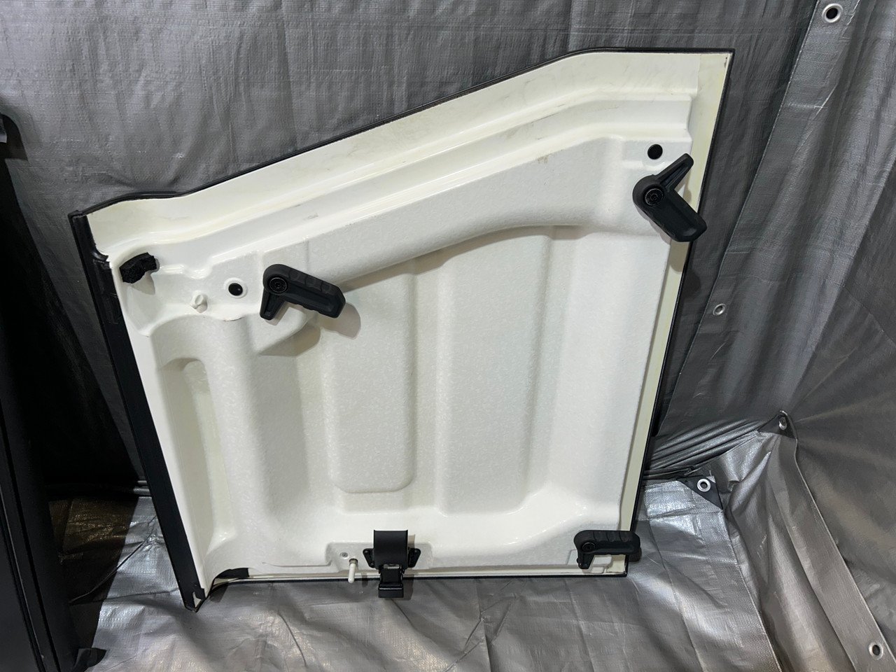 2020-2024 Jeep Gladiator JT OEM Removable Hard Top Assembly w/ Freedom Panels / Black / JT004 - Image 4