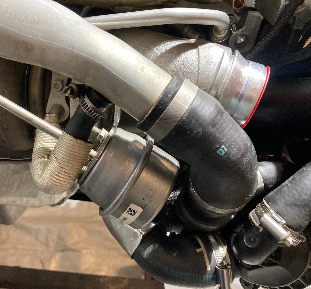 *DAMAGED* 2011-2013 BMW 135i N55B30A 3.0l Engine Long Block w/ Turbocharger / 78K B1011 - Image 18