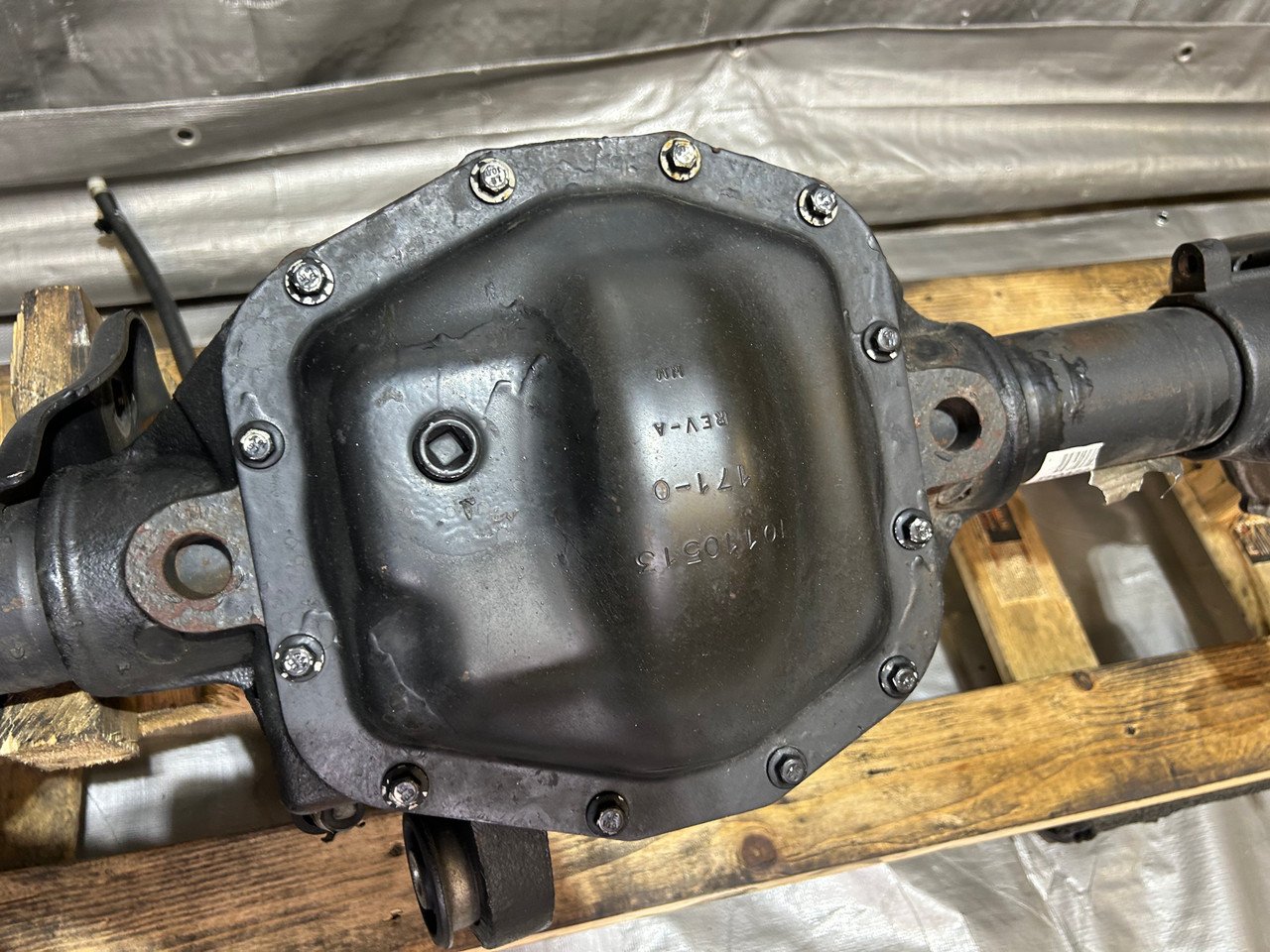 2020-2024 Jeep Gladiator JT Sport Dana M210 Wide Track Front Axle Assembly / Automatic / 4.10 / 61K JT004 - Image 16