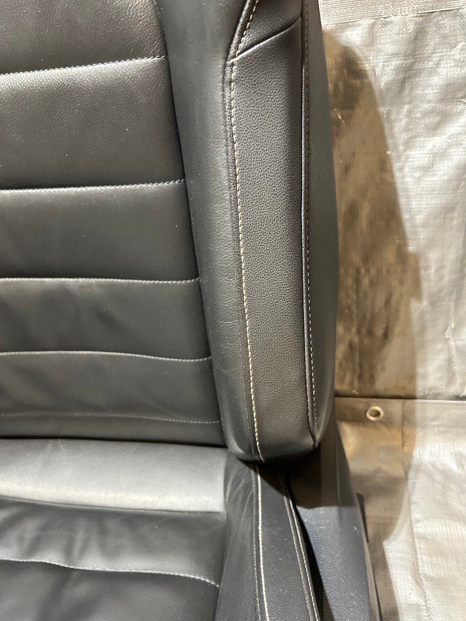 2015-2017 Volkswagen MK7 Golf R Black Leather Front Seats / Pair / M7R09 - Image 10