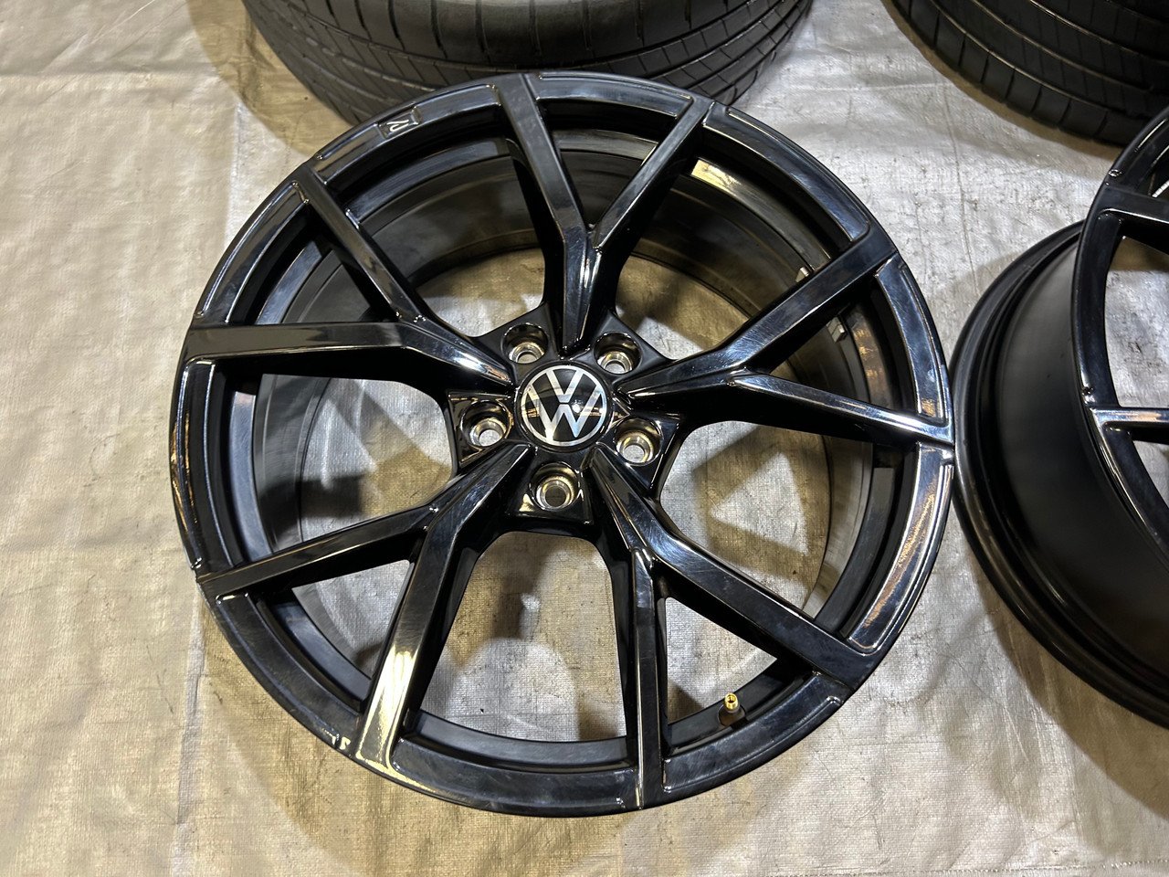 2022-2024 Volkswagen MK8 GTI 380 19" R-Design Wheels Rims / Set of 4 / *BEND* M8002 - Image 4