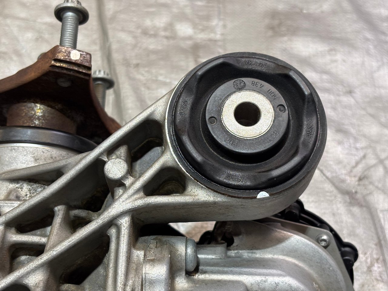 2022-2024 Volkswagen MK8 Golf R Rear Differential Assembly / Automatic / 19K M8R01 - Image 7