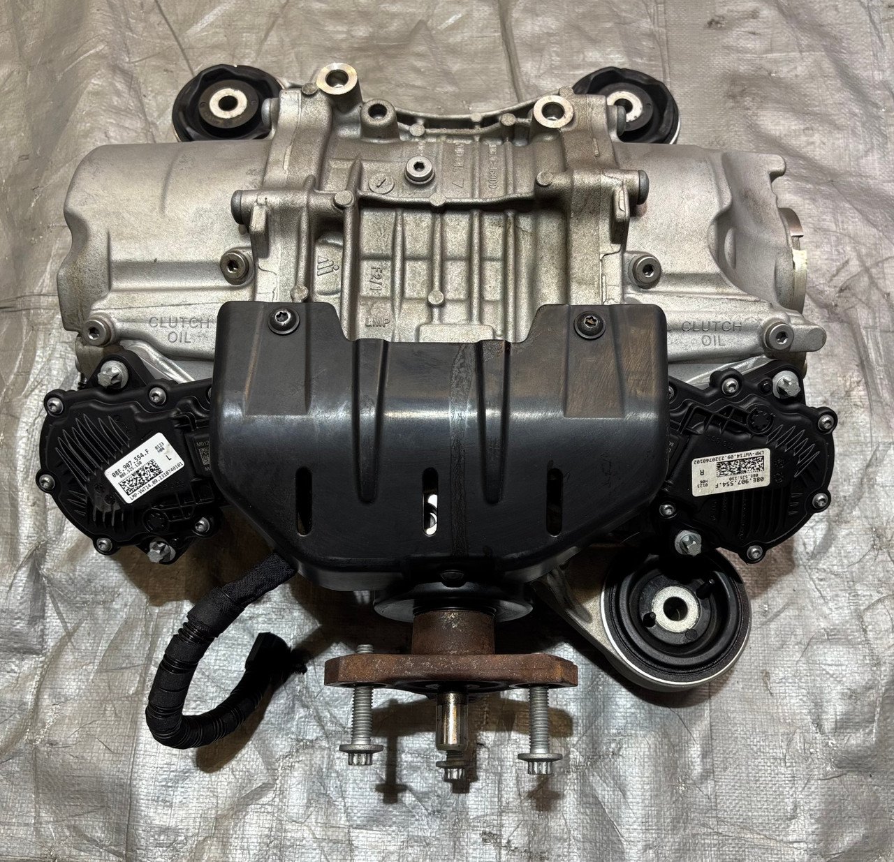 2022-2024 Volkswagen MK8 Golf R Rear Differential Assembly / Automatic / 19K M8R01 - Image 12
