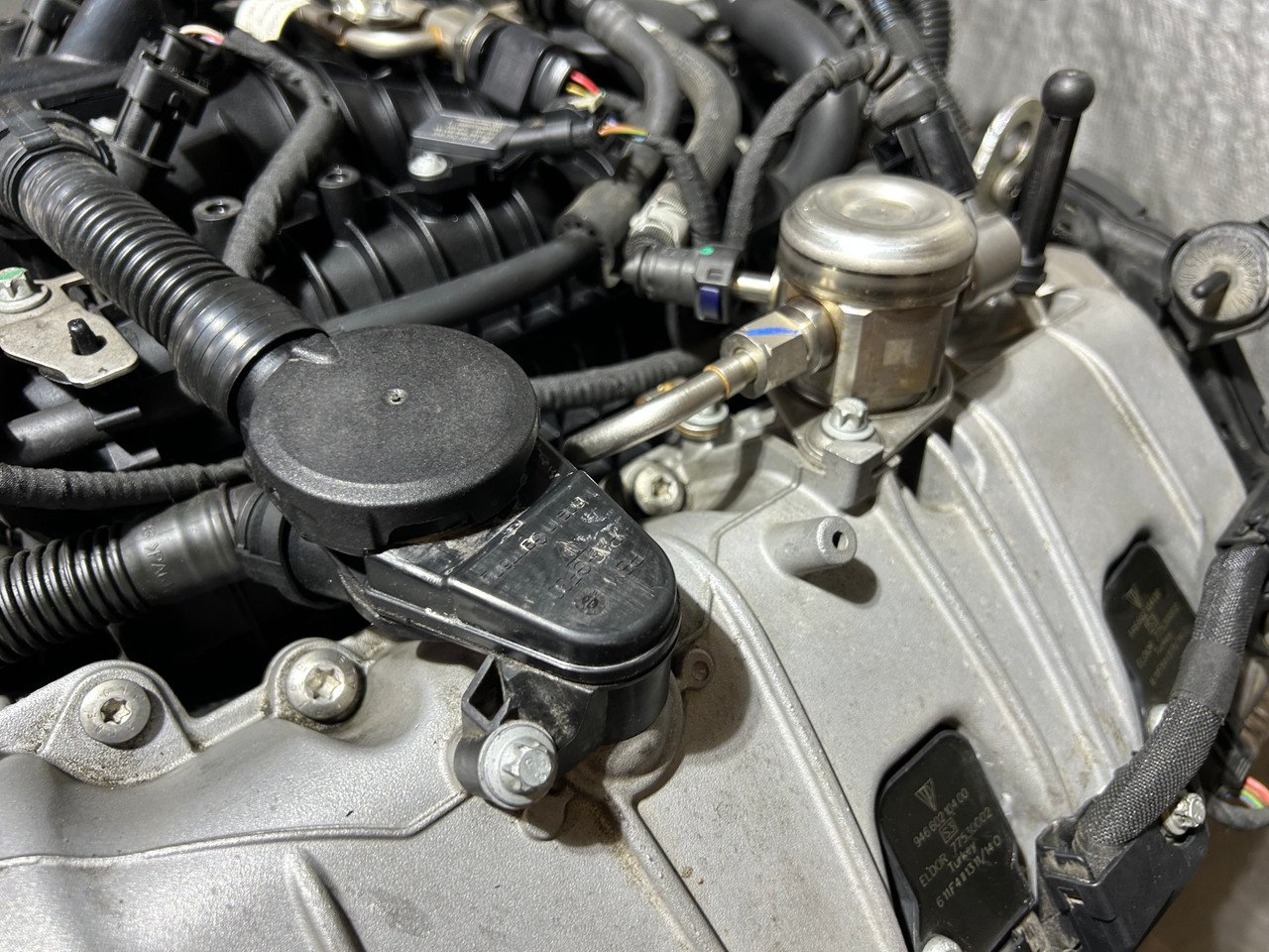 2015-2016 Porsche Macan Turbo 3.6l Engine Long Block w/ Turbochargers / 84K PM006 - Image 7