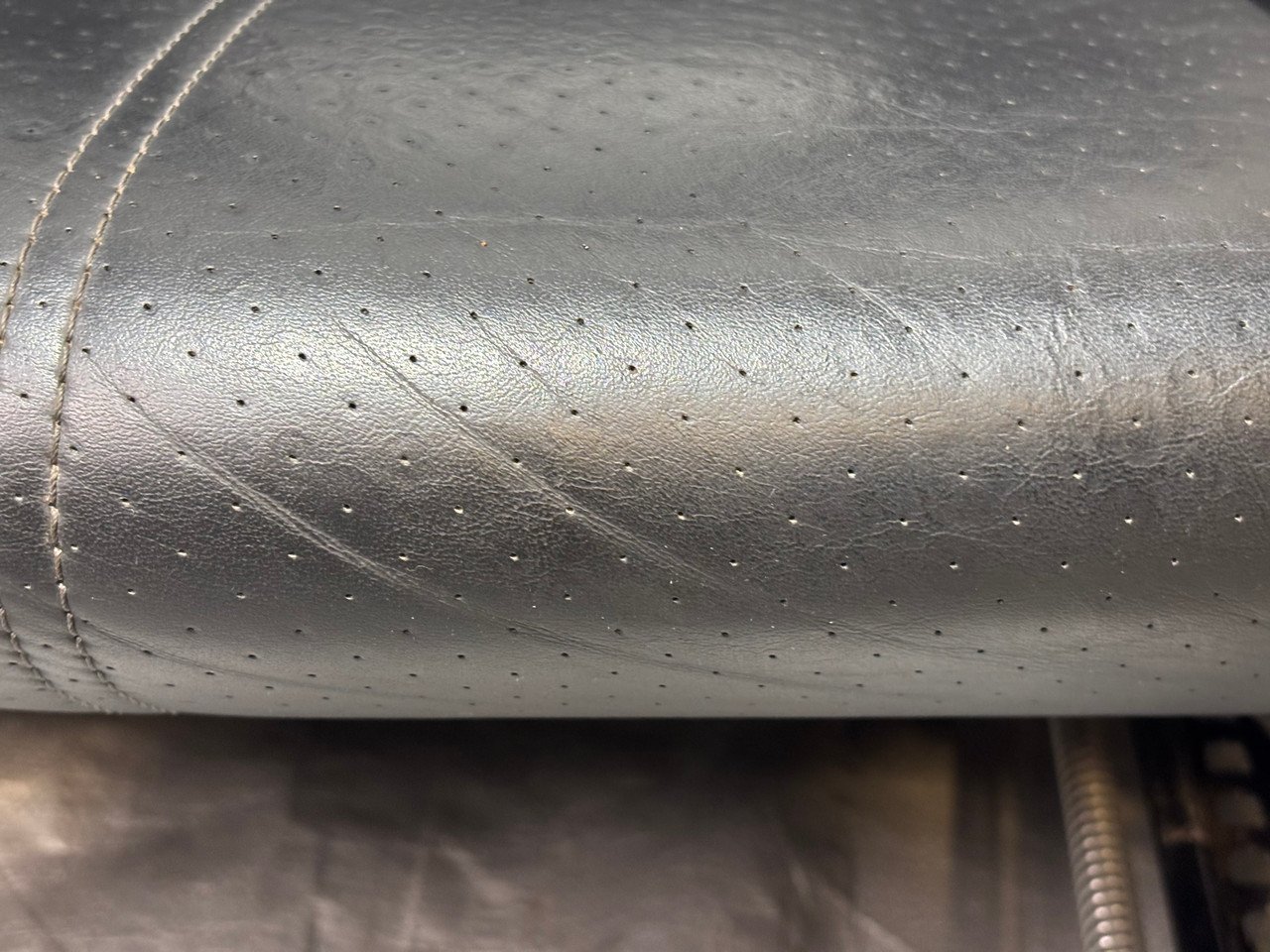 2005-2012 Porsche 997 911 / 987 Boxster / Cayman Black Leather Hard Back Sport Seats / Pair / 2 Way Power / P7009 - Image 7