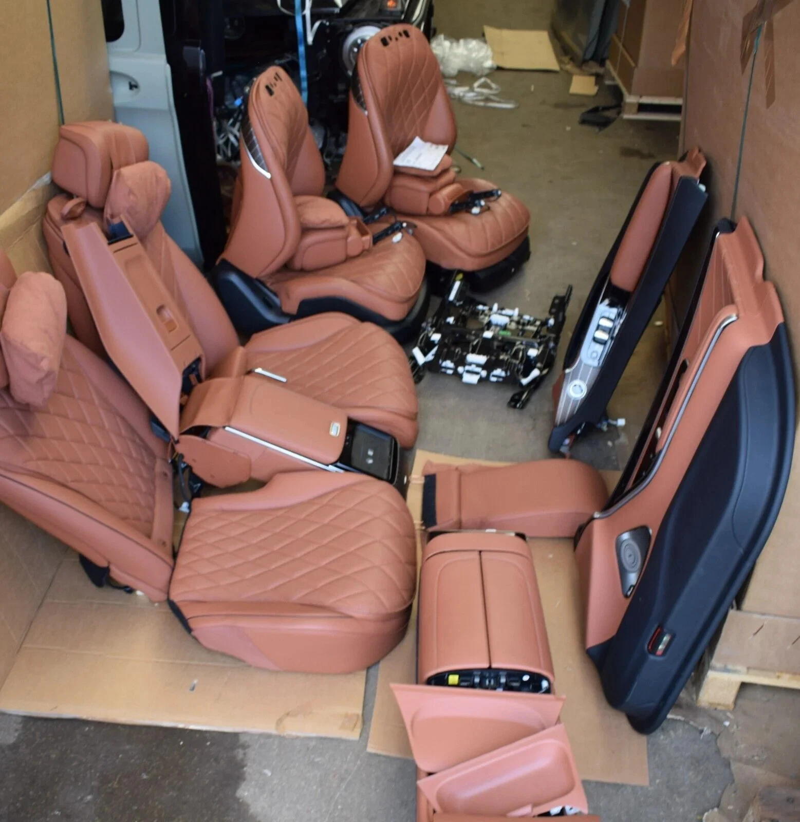 Mercedes w223 S Class seats leather seat single seats interior-