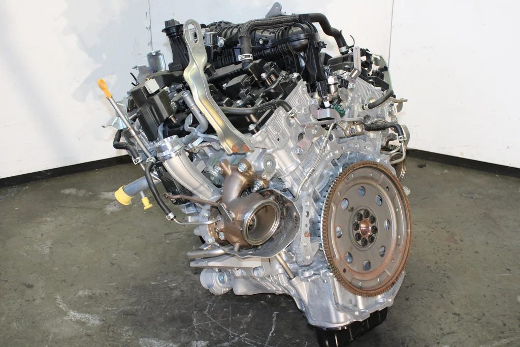 NEW JDM 2025-2026 Nissan Armada Motor Twin Turbo VR35DDTT 3.5L 6 Cyl Engine - Image 4